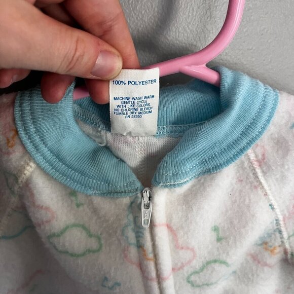 VINTAGE Gerber Sleeper PJs 0-6 months Made in the USA White Blue Clouds - Picture 4 of 8